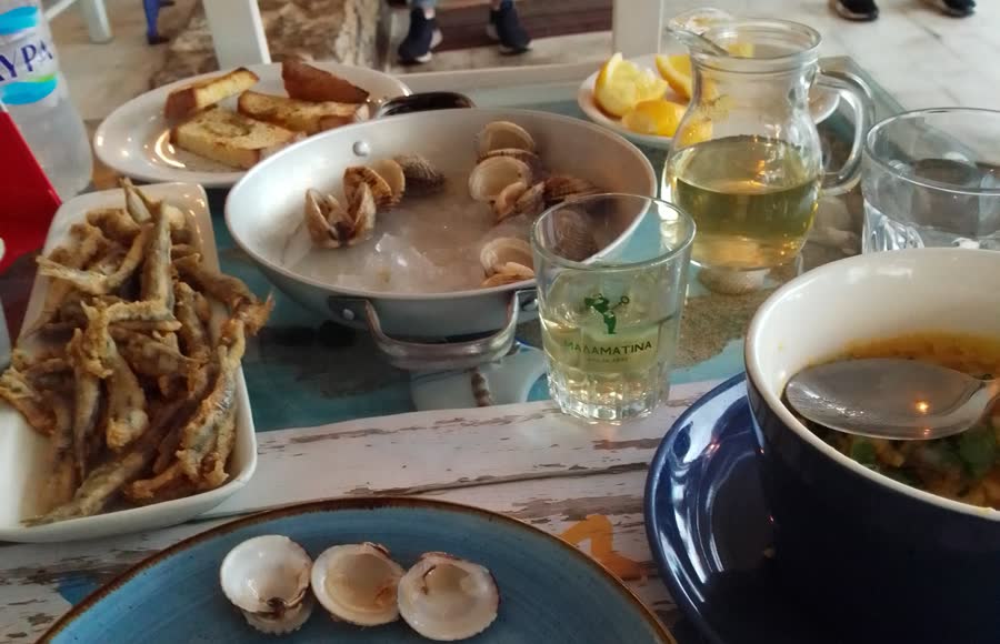 Seafood dining