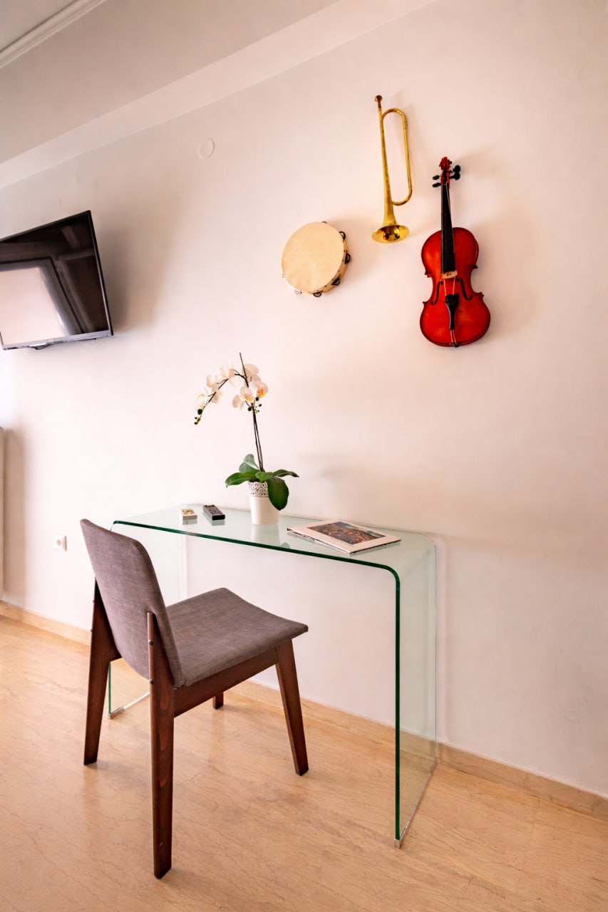 Music Room photo 5